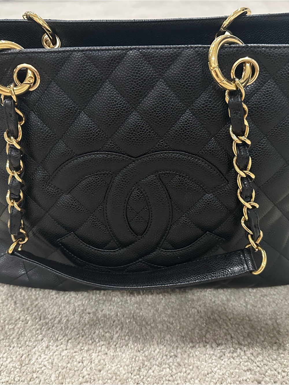 CHANEL Black Quilted Caviar Leather Shoulder Bag with Gold Hardware